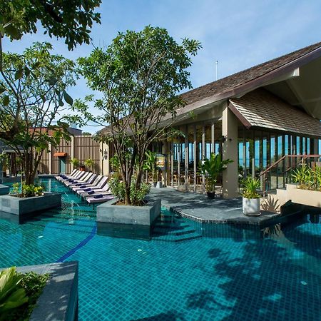 Mandarava Resort And Spa, Karon Beach Exterior photo The swimming pool at the hotel