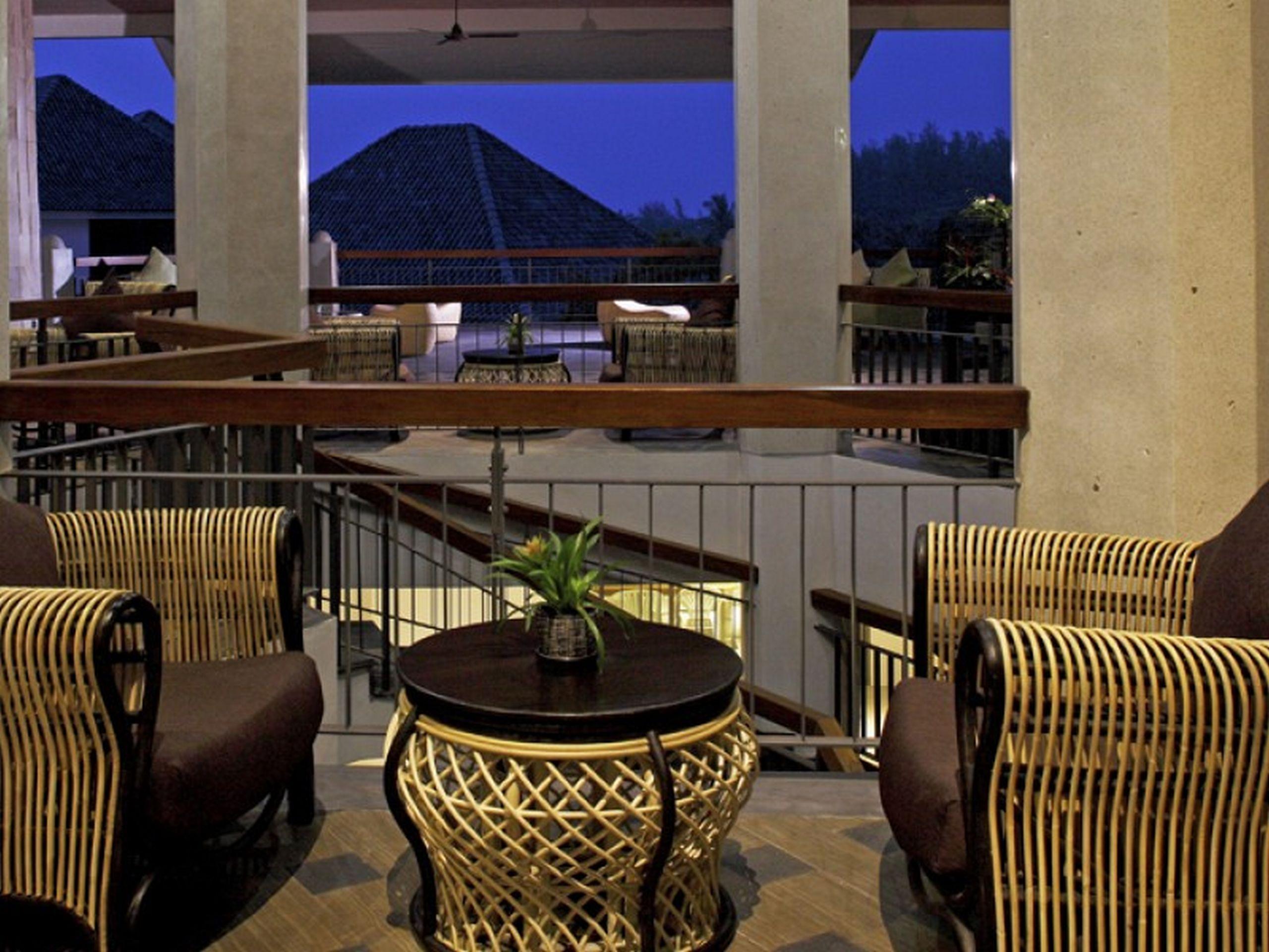 Mandarava Resort And Spa, Karon Beach Exterior photo The lobby of the hotel