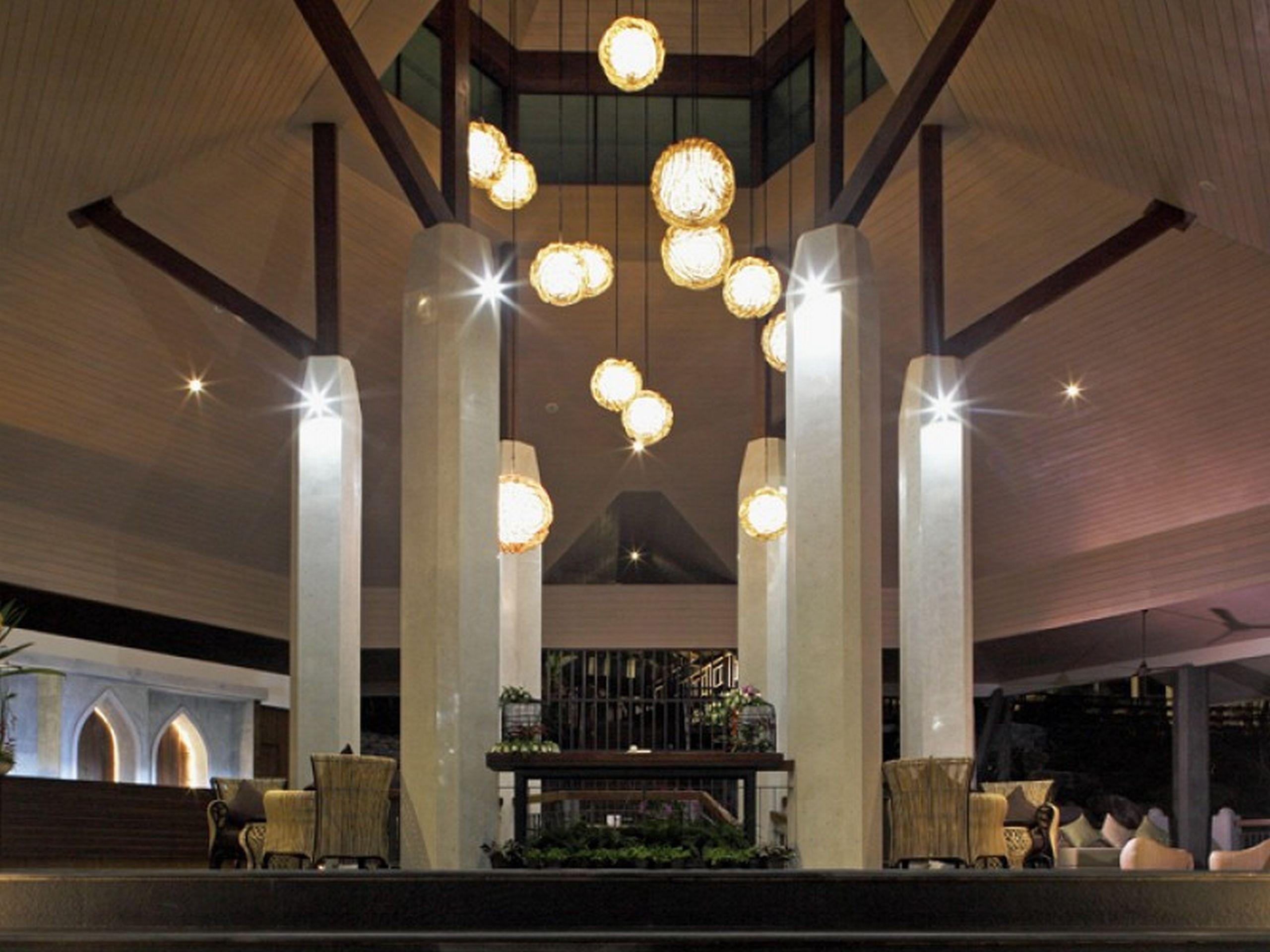 Mandarava Resort And Spa, Karon Beach Exterior photo The lobby of the hotel