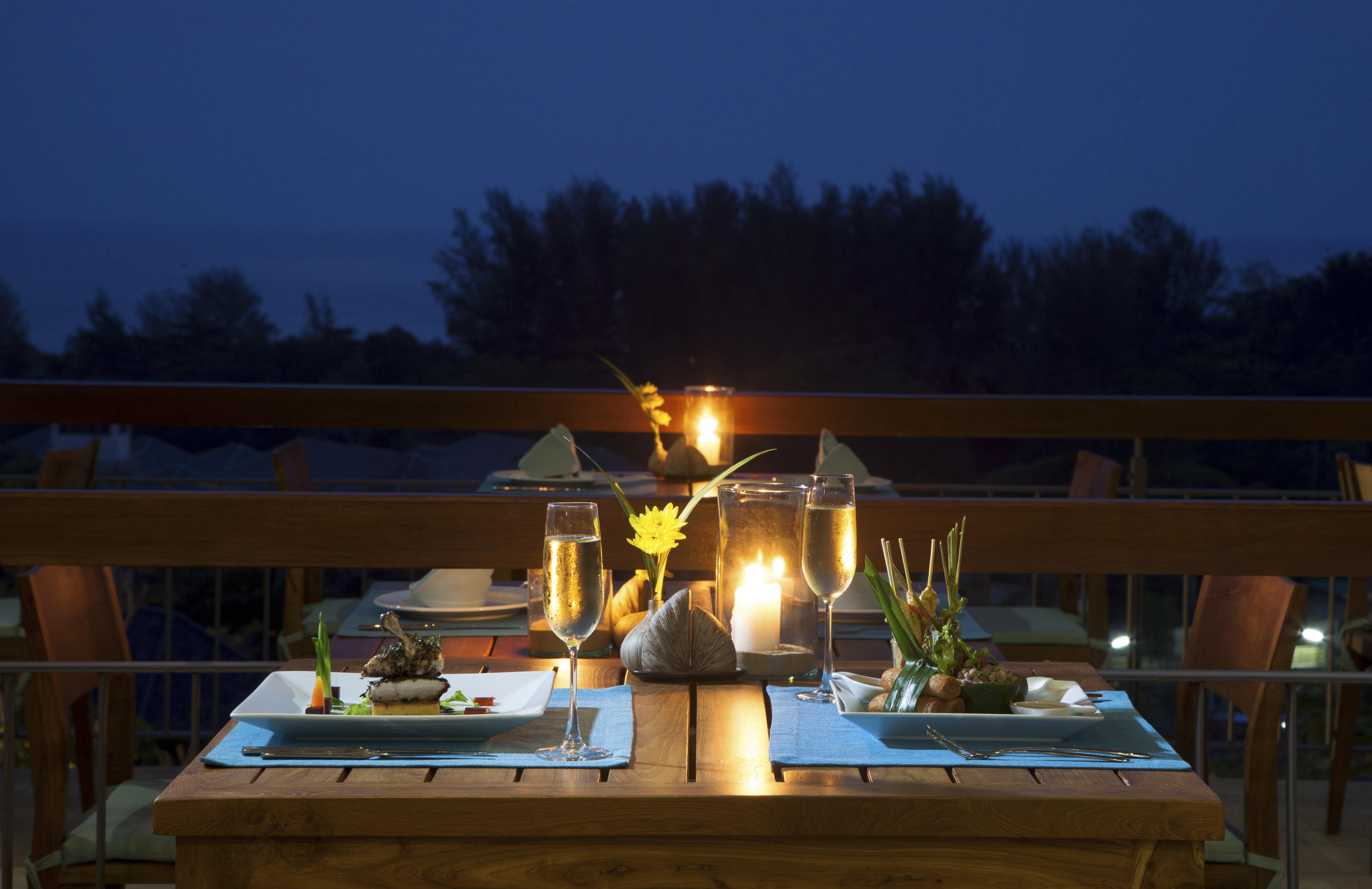 Mandarava Resort And Spa, Karon Beach Exterior photo A table set for dinner